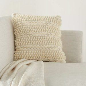 NEW Mina Victory Ivory Textured Pillow 18"x18"